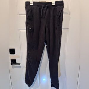 Under Armour Men's Black Jogger Pants